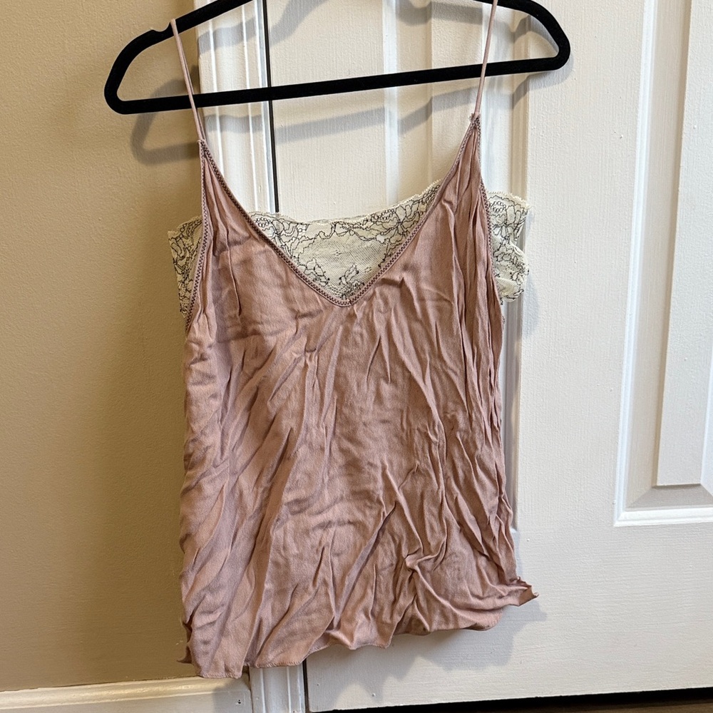 American Threads- Light Pink Tank top with lace detailing